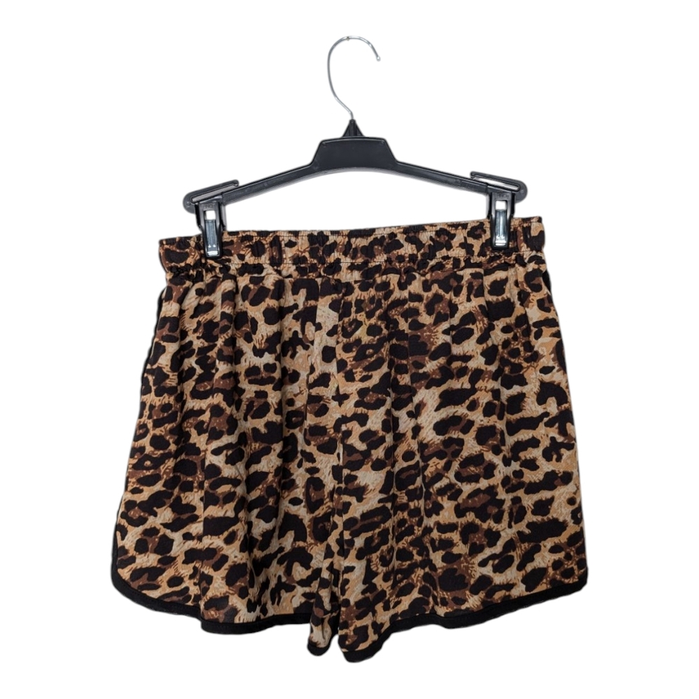 Leopard Print Shorts - Picture 2 of 3